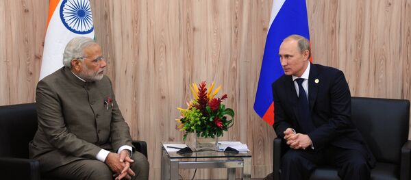 Presidente russo Vladimir Putin e Primeiro-Ministro da Índia Narendra Modi - Sputnik Brasil