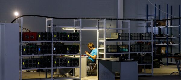 Minas de bitcoin - Sputnik Brasil