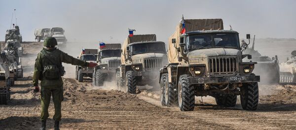 Equipamento militar russo durante manobras conjuntas dos países da Organização do Tratado de Segurança Coletiva no território de Tajiquistão - Sputnik Brasil