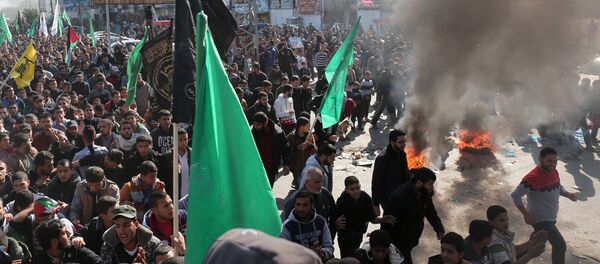 Palestinos protestam contra decisão dos EUA de reconhecer Jerusalém como capital israelense - Sputnik Brasil