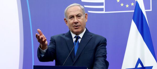 Primeiro-ministro de Israel, Benjamin Netanyahu, durante a coletiva de imprensa em Bruxelas no âmbito de sua visita a países da União Europeia, 11 de dezembro de 2017 - Sputnik Brasil