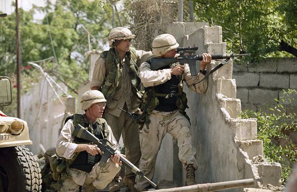 Tropas dos EUA disparam contra atiradores certeiros em Mogadíscio, 1993 - Sputnik Brasil