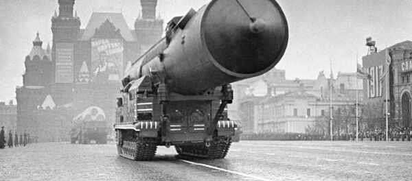 Hoje em dia, existem apenas 3 países (Rússia, EUA e China) que possuem uma tríade nuclear completa - Sputnik Brasil