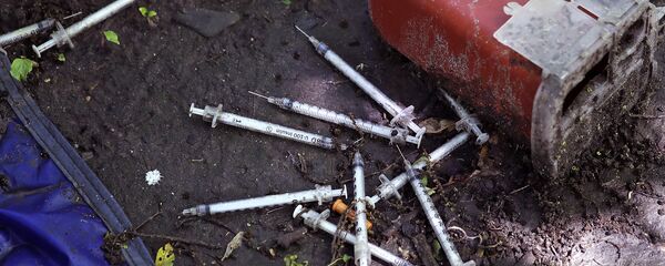 Seringas por todos os lados - Sputnik Brasil