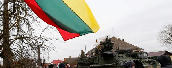 Exercício militar do exército da Lituânia - Sputnik Brasil