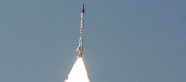 Lançamento de um míssil interceptor supersônico AAD Lançamento de um míssil interceptor supersônico AAD - Sputnik Brasil