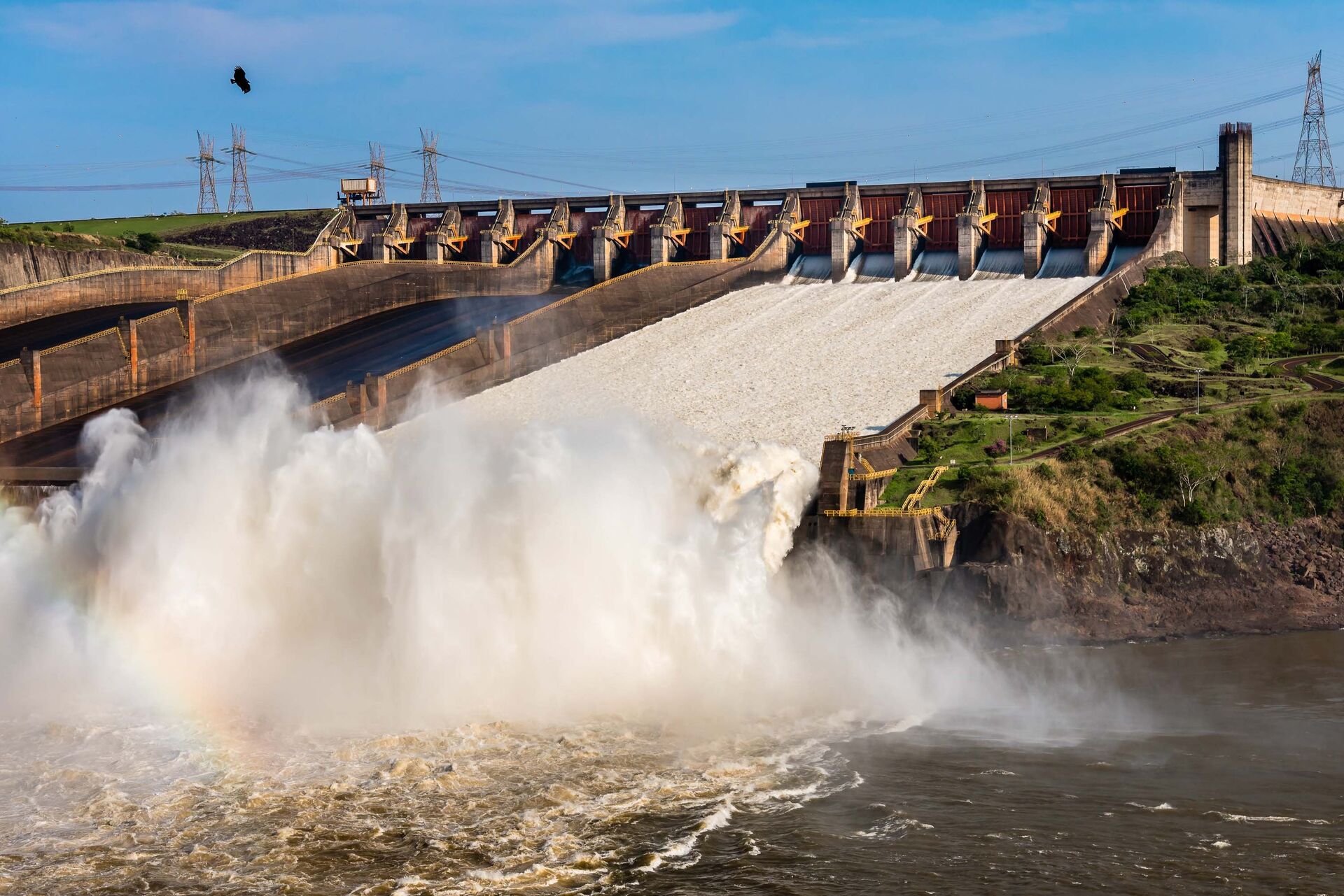 Itaipu é uma das seis usinas que integram o Grupo Eletrobras - Sputnik Brasil, 1920, 10.05.2023