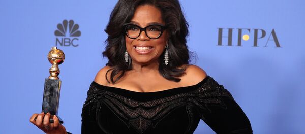 Apresentadora Oprah Winfrey durante a premiação do Globo de Ouro - Sputnik Brasil