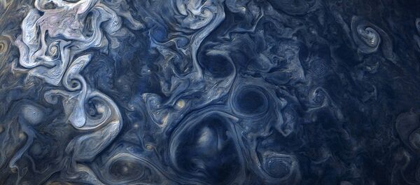 Nuvens azuis de Júpiter observadas da sonda da NASA, 24 de outubro de 2017 - Sputnik Brasil