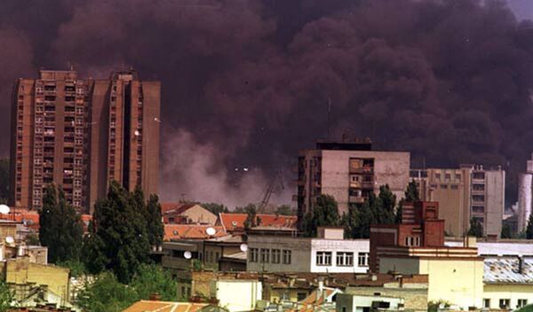 Iugoslávia durante bombardeio da OTAN, 1999 Iugoslávia durante bombardeio da OTAN, 1999 - Sputnik Brasil