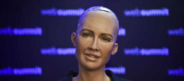 Robô humanoide Sophia desenvolvido pela empresa Hanson Robotics - Sputnik Brasil