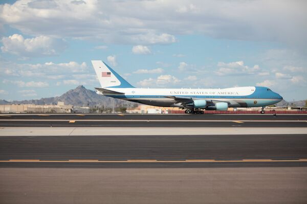 Air Force One, o avião presidencial estadunidense - Sputnik Brasil