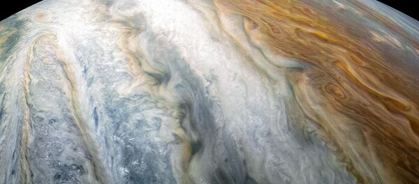 Nuvens de Júpiter tiradas pela sonda espacial Juno Nuvens de Júpiter tiradas pela sonda espacial Juno - Sputnik Brasil