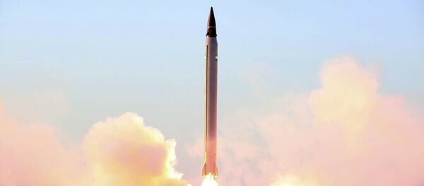 Launch of an Iranian Emad long-range ballistic surface-to-surface missile Launch of an Iranian Emad long-range ballistic surface-to-surface missile - Sputnik Brasil