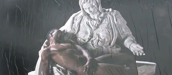 'Jesus negro' é retratado em obra que está exposta na Itália - Sputnik Brasil