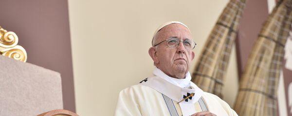 Papa Francisco celebra missa em Trujillo, Peru. - Sputnik Brasil
