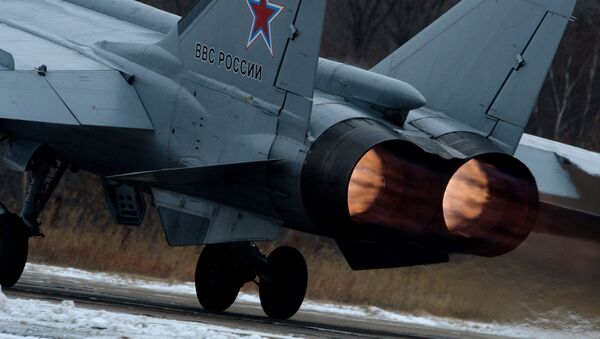 Decolagem do caça MiG-31 durante manobras - Sputnik Brasil