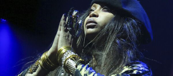 Cantora Erykah Badu - Sputnik Brasil