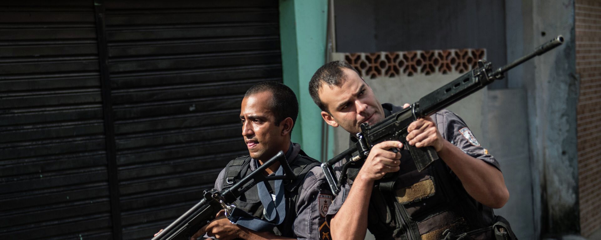 Policiais militares no Rio de Janeiro. - Sputnik Brasil, 1920, 31.03.2019