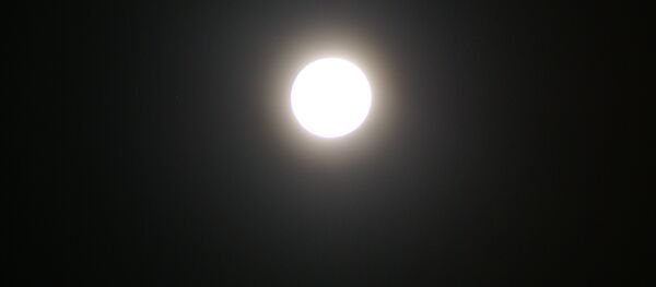 Imagem da Superlua Azul de Sangue capturada no céu do Rio de Janeiro Imagem da Superlua Azul de Sangue capturada no céu do Rio de Janeiro - Sputnik Brasil