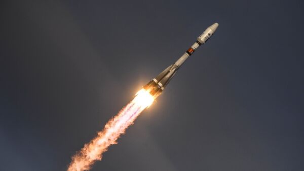 Lançamento do foguete transportador Soyuz-2.1 do cosmódromo Vostochny, localizado no Extremo Oriente russo - Sputnik Brasil