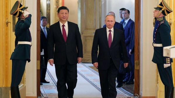 July 4, 2017. From right: Russian President Vladimir Putin meets with People's Republic of China President Xi Jinping in Moscow. - Sputnik Brasil
