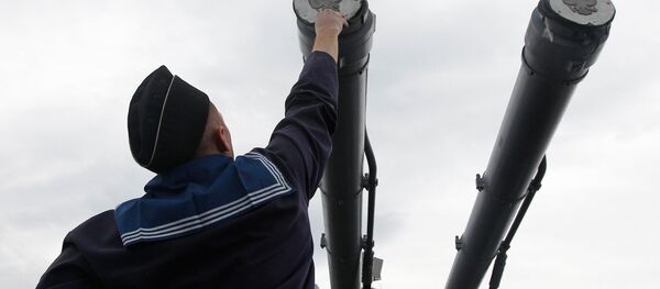 Canhão AK-130 instalado no cruzador Varyag, foto de arquivo - Sputnik Brasil