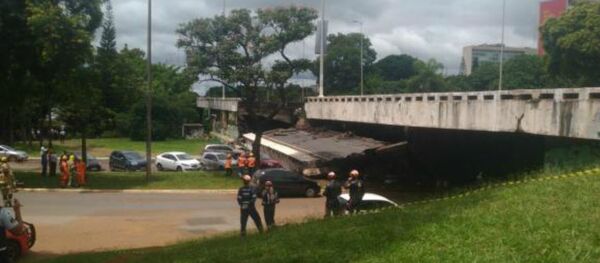 Desabamento ocorreu próximo ao meio-dia na área central de Brasília - Sputnik Brasil