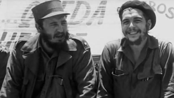 Che Guevara e Fidel Castro - Sputnik Brasil