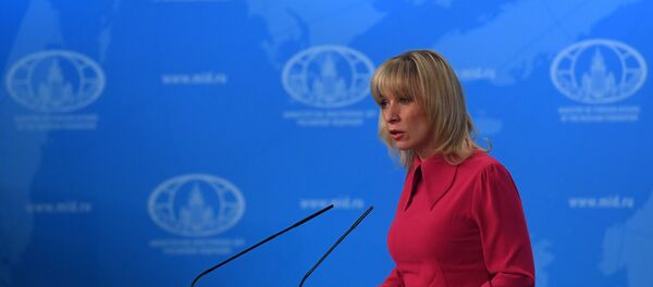 A representante oficial do Ministério das Relações Exteriores da Rússia, Maria Zakharova, durante seu briefing em 8 de fevereiro de 2018 - Sputnik Brasil