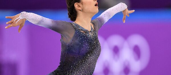 Atleta russa Yevgenia Medvedeva - Sputnik Brasil