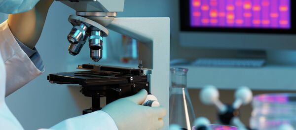 Cientista (imagem referencial) - Sputnik Brasil