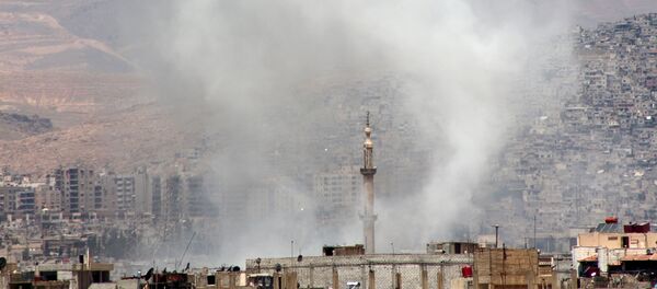 Ataque nos arredores de Damasco, Síria, 17 de maio de 2015 - Sputnik Brasil