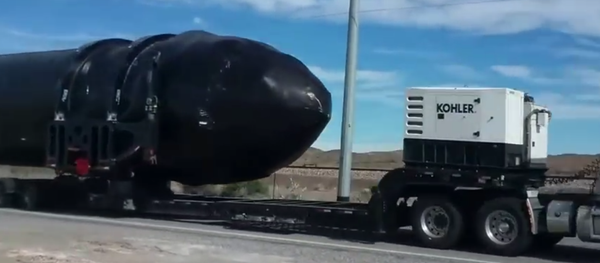 Transposrtação de ogiva nuclear para a Área 51 - Sputnik Brasil