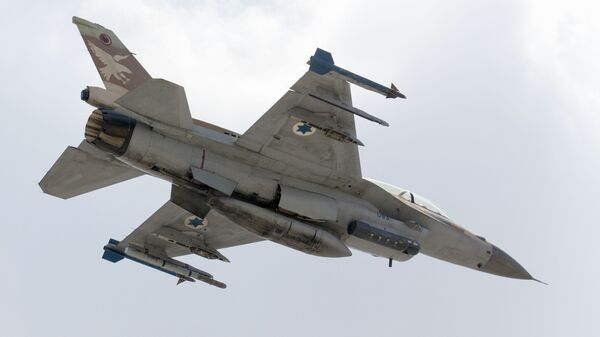 Caça israelense F-16 D (foto de arquivo) - Sputnik Brasil