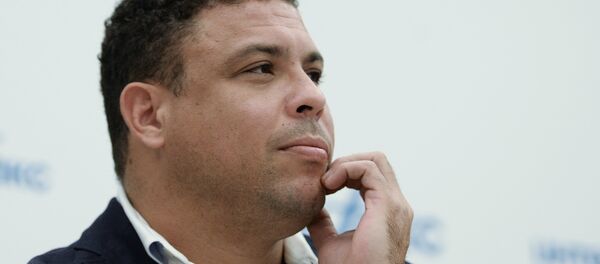 Ex-atacante da seleção brasileira de futebol Ronaldo - Sputnik Brasil