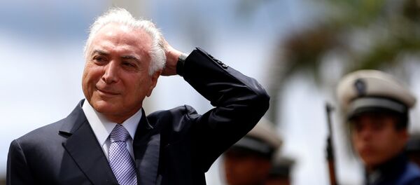 O presidente do Brasil, Michel Temer, chega à reunião do Conselho Militar de Segurança em Brasília, 22 de fevereiro de 2018 - Sputnik Brasil