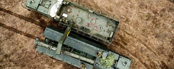 Veículo de transporte do complexo Iskander-K, equipado com mísseis de cruzeiro R-500, durante manobras na região de Krasnodar - Sputnik Brasil