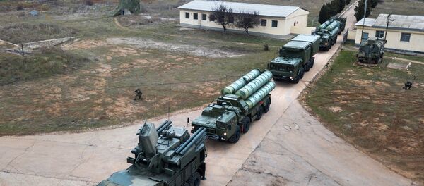 Sistema de defesa antiaérea S-400 Triumph  - Sputnik Brasil