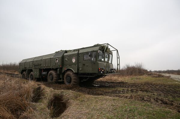 Novo sistema de mísseis Iskander será integrado na defesa costeira da Rússia - Sputnik Brasil