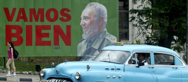 Cartel de Fidel en La Habana, Cuba - Sputnik Brasil