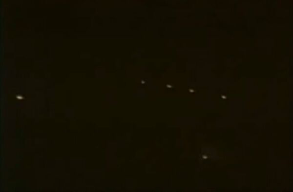 'Luzes de Phoenix', fenônemo observado em 13 de março de 1997 - Sputnik Brasil