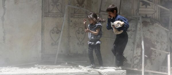 General James Terry diz que os Estados Unidos lamentam por mortes não-intencionais provocadas por ataques norte-americanos na Síria General James Terry diz que os Estados Unidos lamentam por mortes não-intencionais provocadas por ataques norte-americanos na Síria - Sputnik Brasil