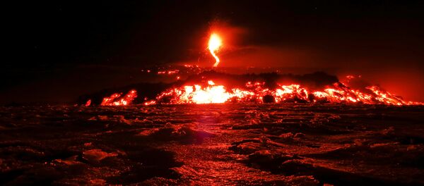 Etna em erupção, 28 de fevereiro de 2017 - Sputnik Brasil