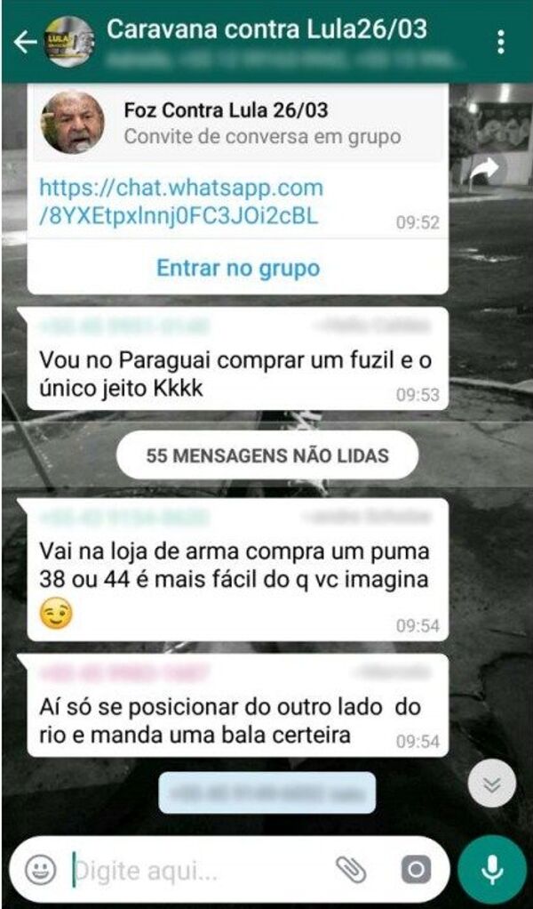 Conversas de whatsapp indicam que ataque a ônibus da Caravana do ex-presidente Lula tenha sido planejado - Sputnik Brasil
