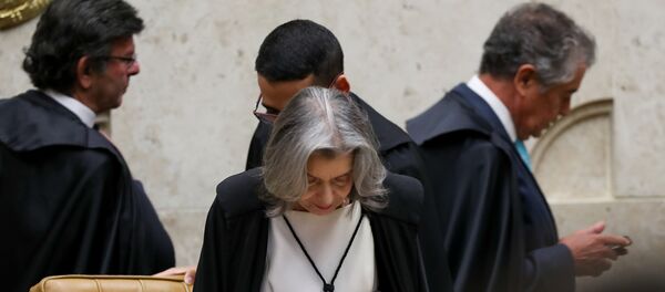 Ministros do STF em sessão que discutiu o habeas corpus ao ex-presidente Lula - Sputnik Brasil