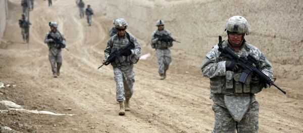 Soldados do Exército dos EUA pertencentes ao 1º Pelotão, Able Troop 3-71 Cavalry Squadron e membros da Guarda Nacional da Carolina do Sul. (Arquivo) - Sputnik Brasil