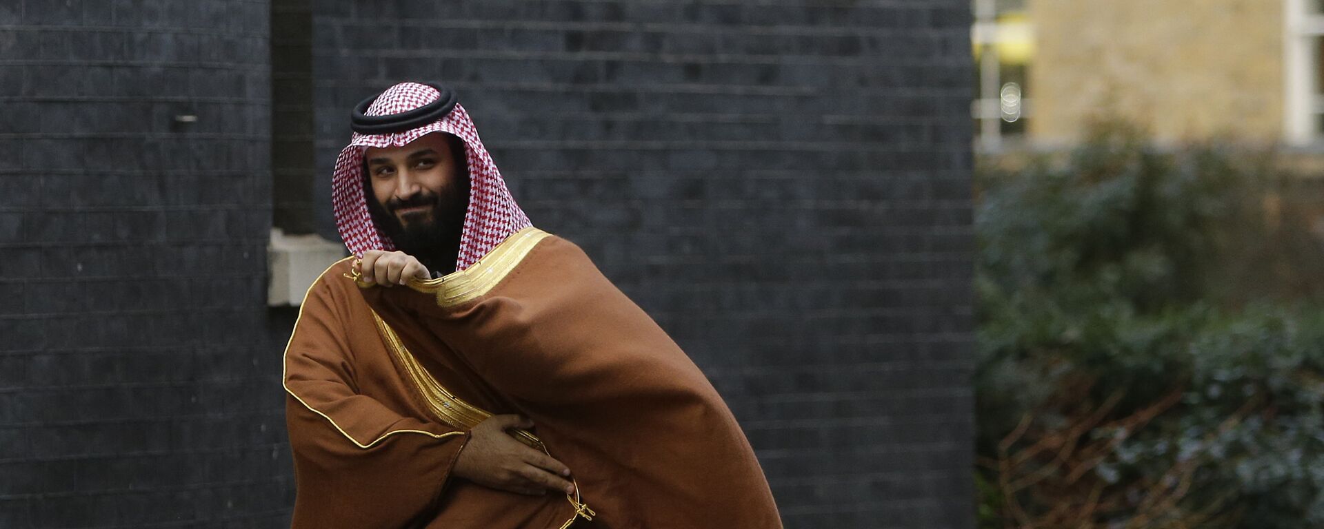 Mohammad bin Salman bin Abdulaziz Al Saud, príncipe herdeiro da Arábia Saudita, em Londres, para encontrar a premiê britânica, Theresa May - Sputnik Brasil, 1920, 14.12.2022