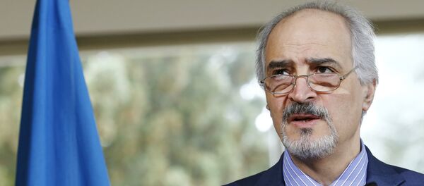 Syrian government's head of delegation Bashar al-Jaafari attends a news conference after a meeting on Syria at the European headquarters of the United Nations in Geneva, Switzerland, April 18, 2016. - Sputnik Brasil