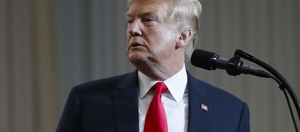 Presidente dos EUA, Donald Trump, discursa em Ohio, em 29 de março de 2018 Presidente dos EUA, Donald Trump, discursa em Ohio, em 29 de março de 2018 - Sputnik Brasil